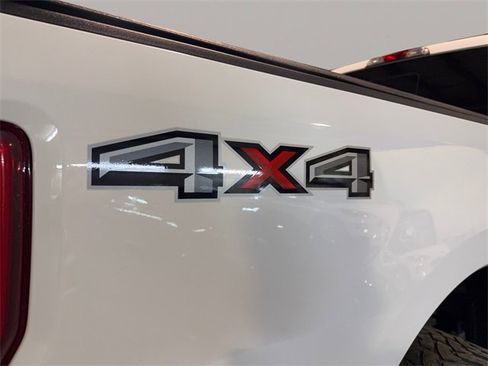 Used 2020 Ford F250 XLT w/ XLT Value Package image 10