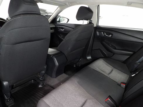Used 2024 Honda Accord EX image 9