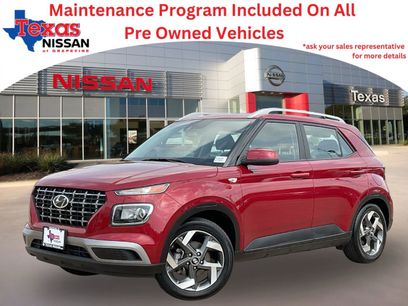 Used 2025 Hyundai Venue SEL