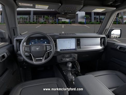 New 2026 Ford Bronco Badlands AWD/4WD image 9