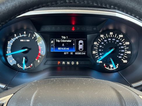 Used 2017 Ford Edge SEL FWD image 22
