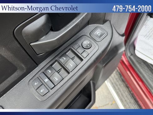 Used 2024 RAM 2500 Tradesman w/ Chrome Appearance Group AWD/4WD image 16