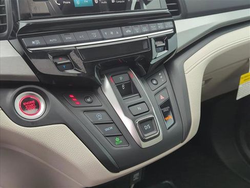 New 2026 Honda Odyssey EX-L image 13