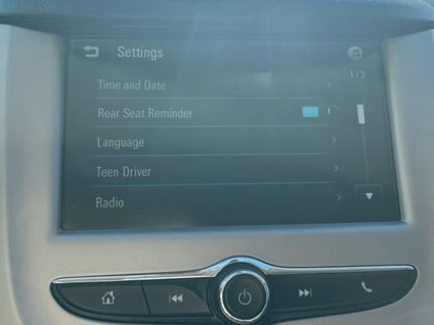 Used 2018 Chevrolet Cruze LS image 39