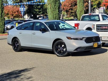 New 2025 Honda Accord SE