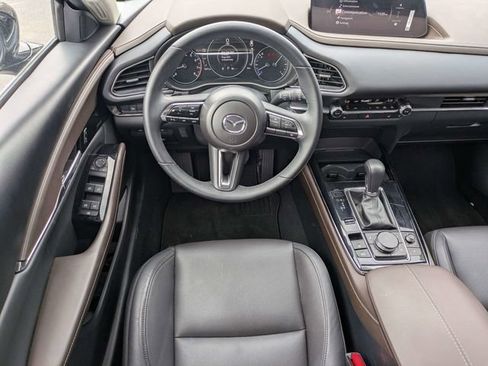 Used 2025 MAZDA CX-30 AWD 2.5 S w/ Premium Package image 14