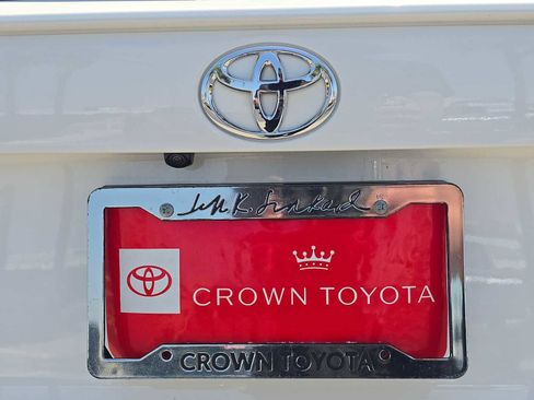Used 2025 Toyota RAV4 LE FWD image 15