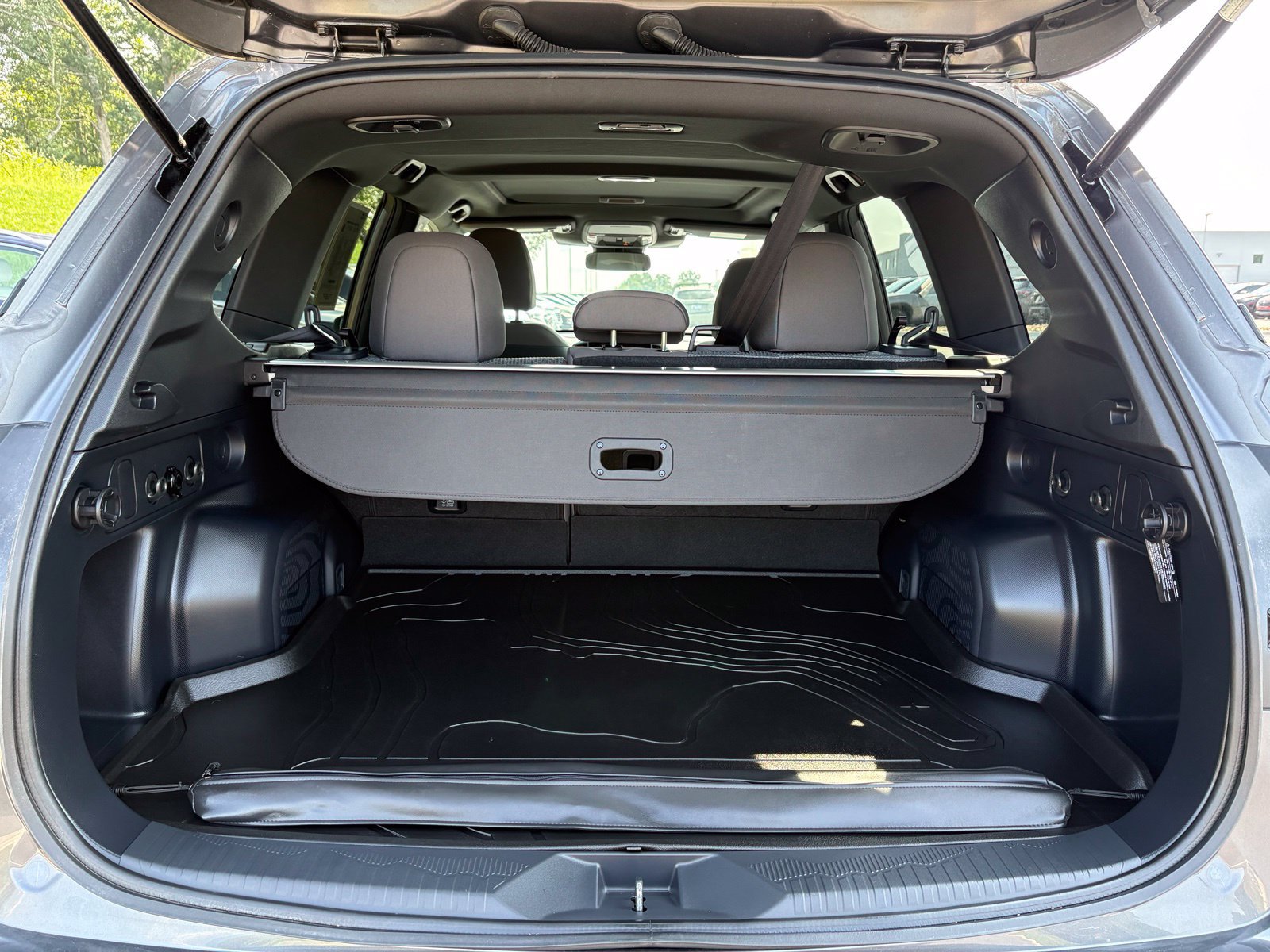 Certified 2026 Subaru Forester Premium w/ Base/Premium Package AWD/4WD image 12