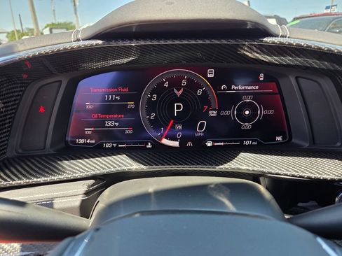 Used 2021 Chevrolet Corvette Stingray Preferred Cpe w/ Z51 Performance Package RWD image 32
