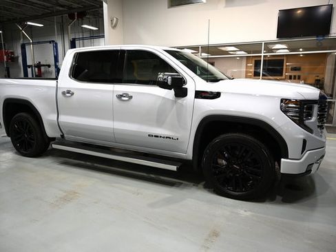 New 2026 GMC Sierra 1500 Denali image 11