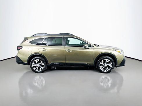 Used 2022 Subaru Outback Limited image 6