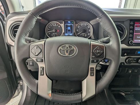 Used 2023 Toyota Tacoma SR5 w/ Technology Package RWD image 13