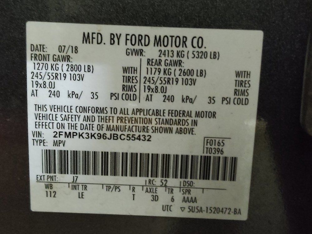 Used 2018 Ford Edge Titanium w/ Technology Package FWD image 33