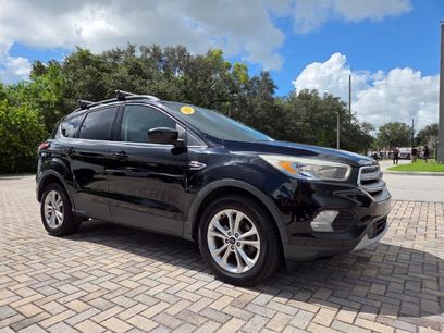 Used 2018 Ford Escape SE w/ SE Sync 3 Package