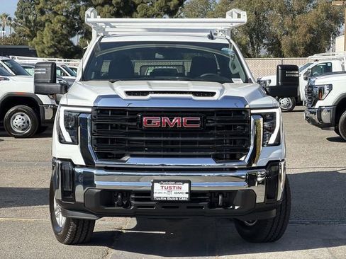 New 2026 GMC Sierra 2500 Pro w/ Convenience Package RWD image 2