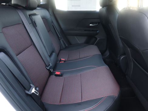 New 2026 Nissan Kicks SR w/ SR Premium Package FWD image 46