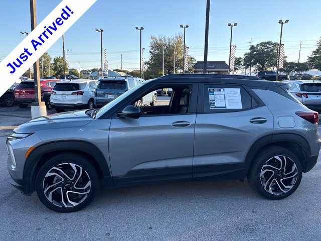 Used 2025 Chevrolet TrailBlazer RS w/ Driver Confidence Package FWD image 12