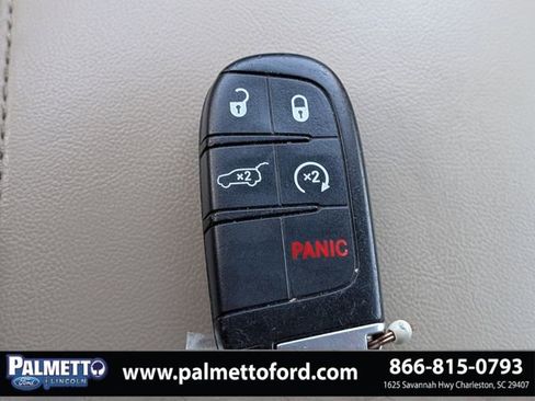 Used 2018 Jeep Grand Cherokee Limited image 32