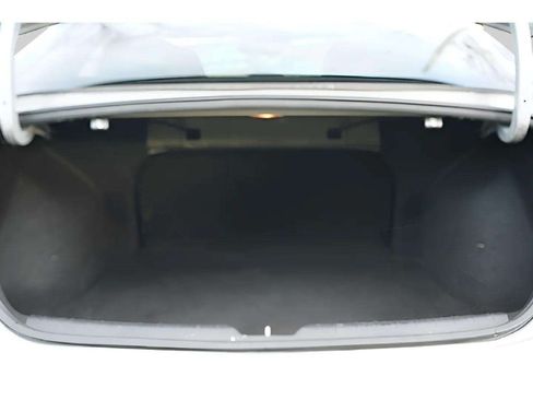 Used 2022 Kia K5 GT-Line FWD image 46