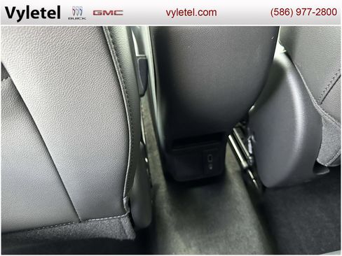 Used 2023 Buick Encore GX Preferred w/ Cold Weather Comfort Package image 12