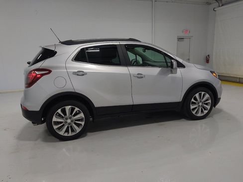 Used 2020 Buick Encore Preferred FWD image 10