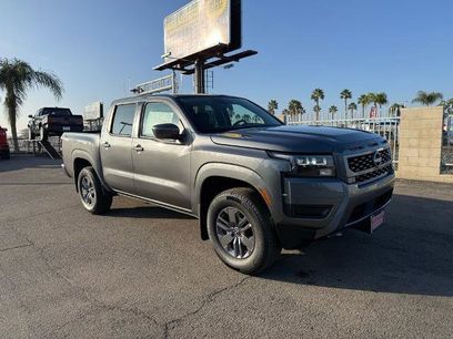 New 2026 Nissan Frontier SV w/ Tow Package
