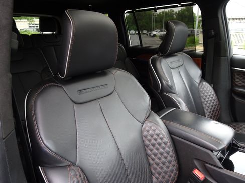 Used 2021 Jeep Grand Cherokee L Summit AWD/4WD image 28