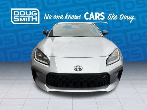 Used 2023 Toyota GR86 image 6