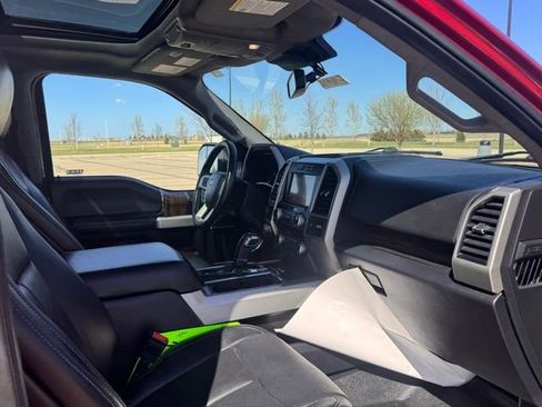Certified 2018 Ford F150 Lariat w/ Equipment Group 502A Luxury image 25