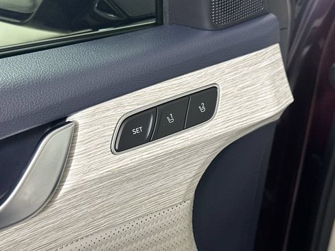 Used 2025 Hyundai Palisade Calligraphy FWD image 22