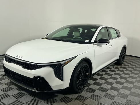 New 2026 Kia K4 GT-Line Turbo image 9