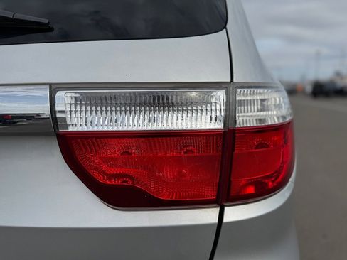 Used 2011 Dodge Durango Citadel image 47