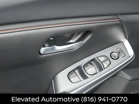 Certified 2025 Nissan Sentra SR w/ SR Premium Package FWD image 16