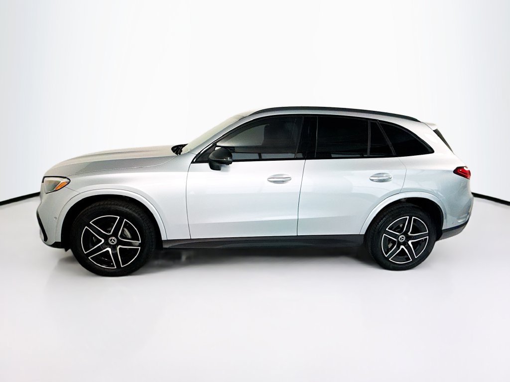 Certified 2026 Mercedes-Benz GLC 300 image 8