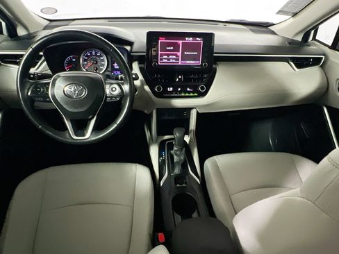 Used 2022 Toyota Corolla Cross LE FWD image 30