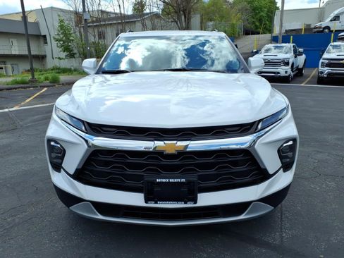Used 2023 Chevrolet Blazer LT AWD/4WD image 8