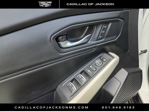 Used 2023 Honda Accord EX-L image 13