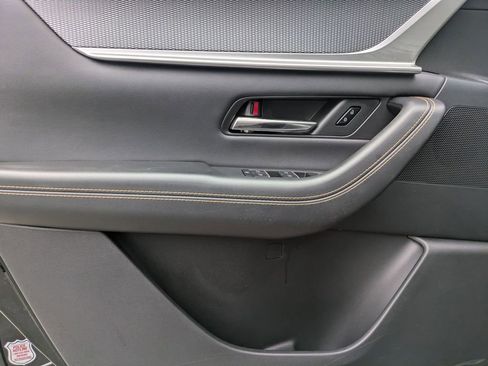 Used 2025 MAZDA CX-90 3.3 Turbo w/ Preferred Package image 11