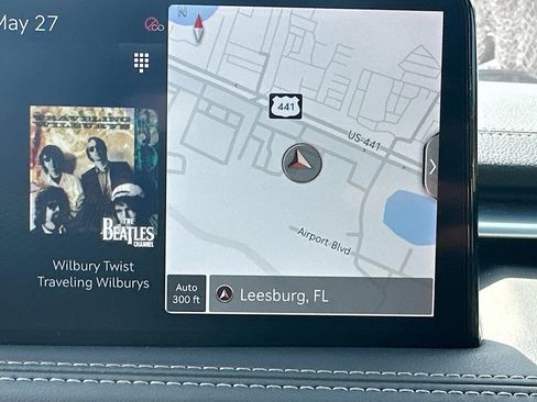 Used 2023 Genesis G70 2.0T image 13