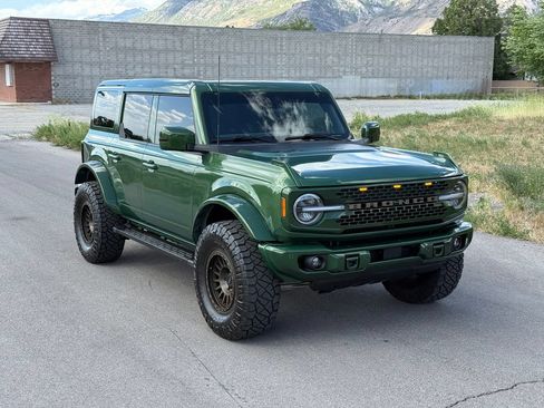 Used 2023 Ford Bronco Wildtrak AWD/4WD image 2
