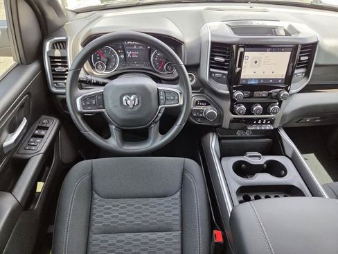 New 2026 RAM 1500 Express AWD/4WD image 10