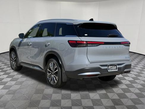 Certified 2026 INFINITI QX60 Luxe w/ Cargo Package AWD/4WD image 9