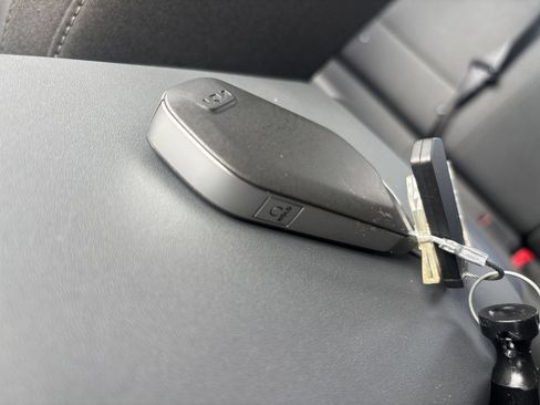 Used 2025 Kia K4 FWD image 23