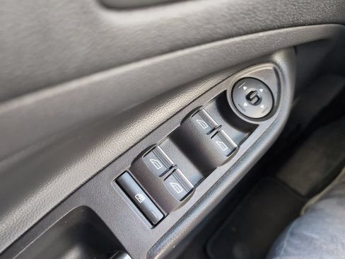 Used 2019 Ford Escape SE AWD/4WD image 18
