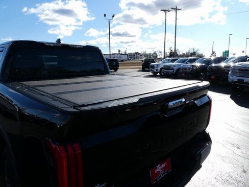 Used 2025 Toyota Tundra Limited AWD/4WD image 8