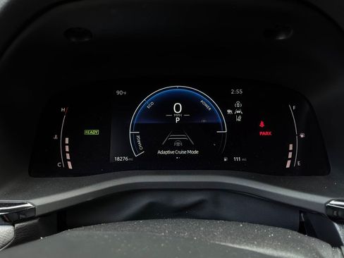 Used 2025 Toyota Camry LE FWD image 35