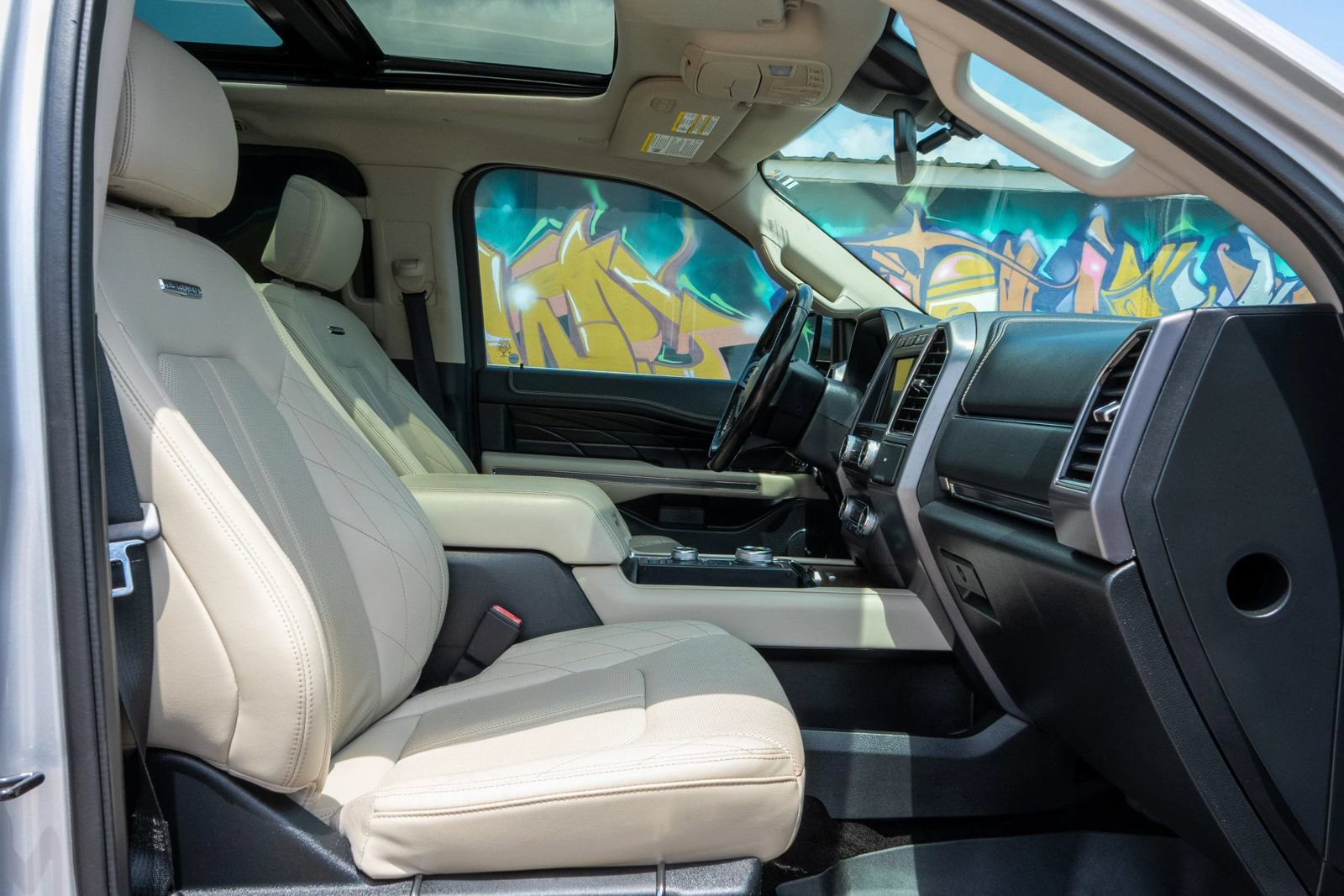 Used 2018 Ford Expedition Max Platinum AWD/4WD image 38