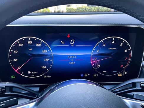 Used 2025 Mercedes-Benz GLC 300 image 25