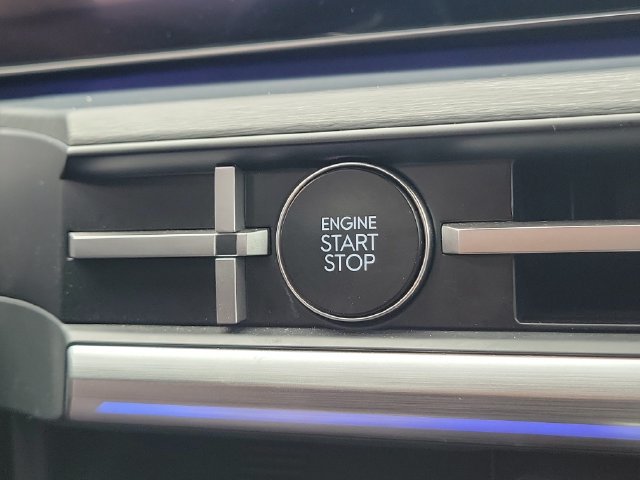 Used 2024 Hyundai Santa Fe Limited FWD image 29