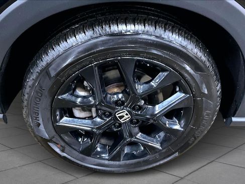 Used 2024 Honda HR-V Sport image 11